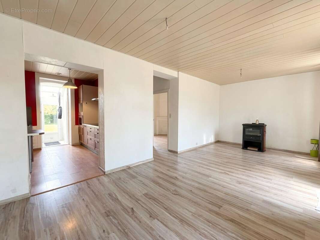 Maison à PLEYBER-CHRIST
