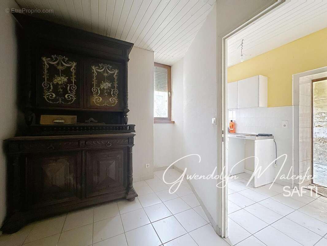 Photo 2 - Appartement à QUINGEY