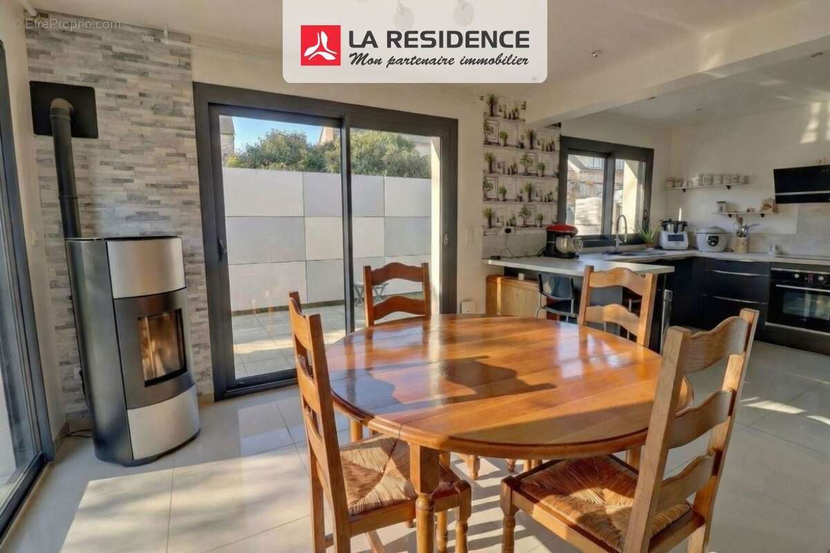 Maison à SOTTEVILLE-LES-ROUEN