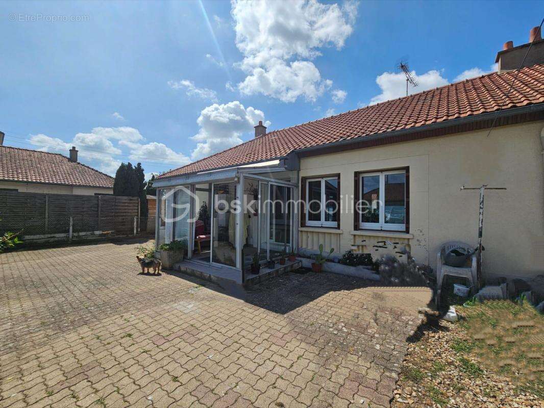 Maison à SULLY-SUR-LOIRE