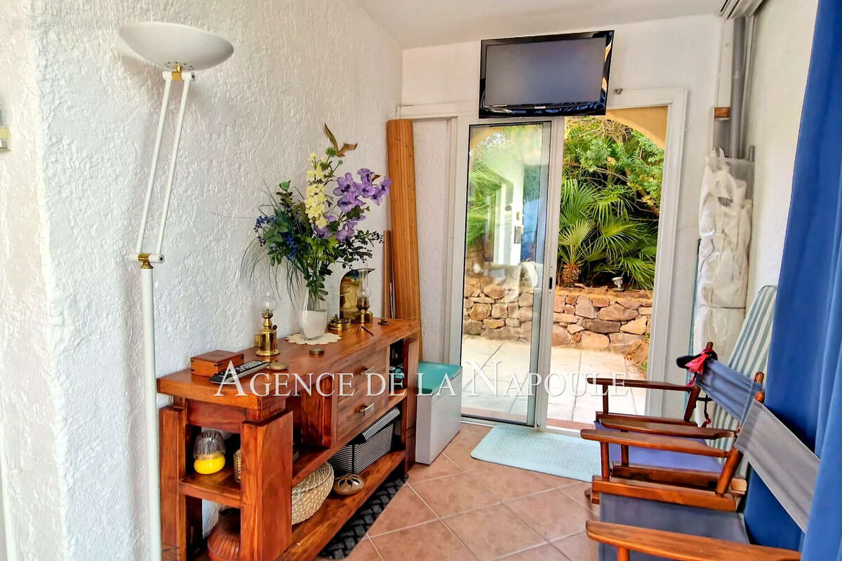 Appartement à THEOULE-SUR-MER