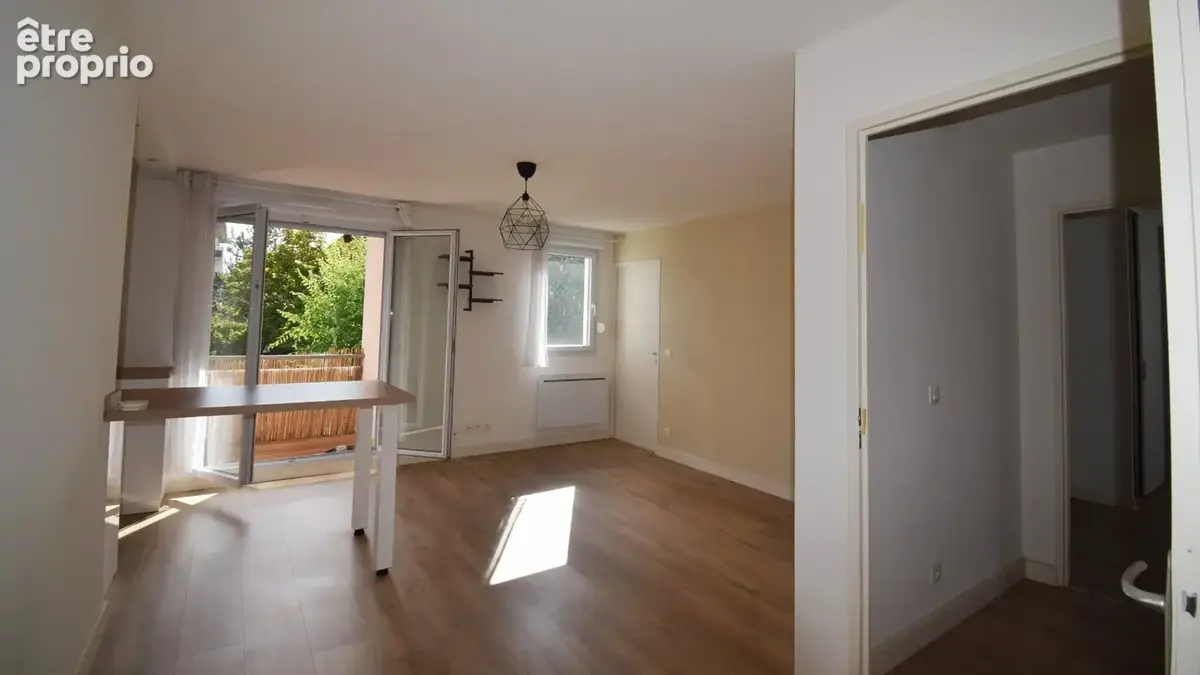 SOUS OFFRE -  Appartement Cusset T3 avec balcon et parking, proche VICHY. - photo 11