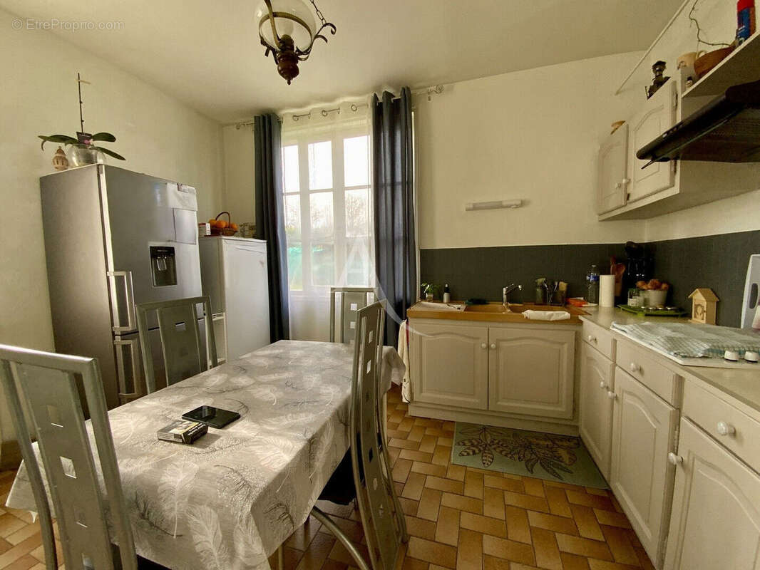 Maison Mirambeau 4 pièce(s) 86 m2 + grenier aménageable - photo 6