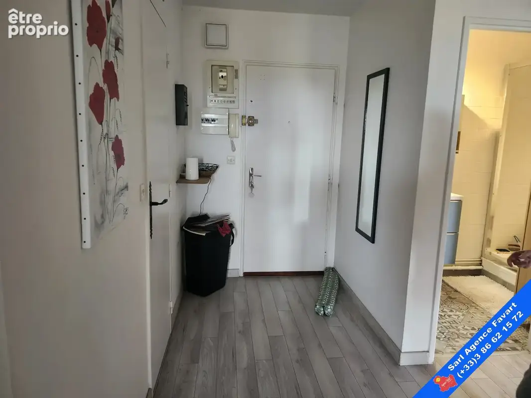 Appartement F3 transformé en grand F2 - photo 7