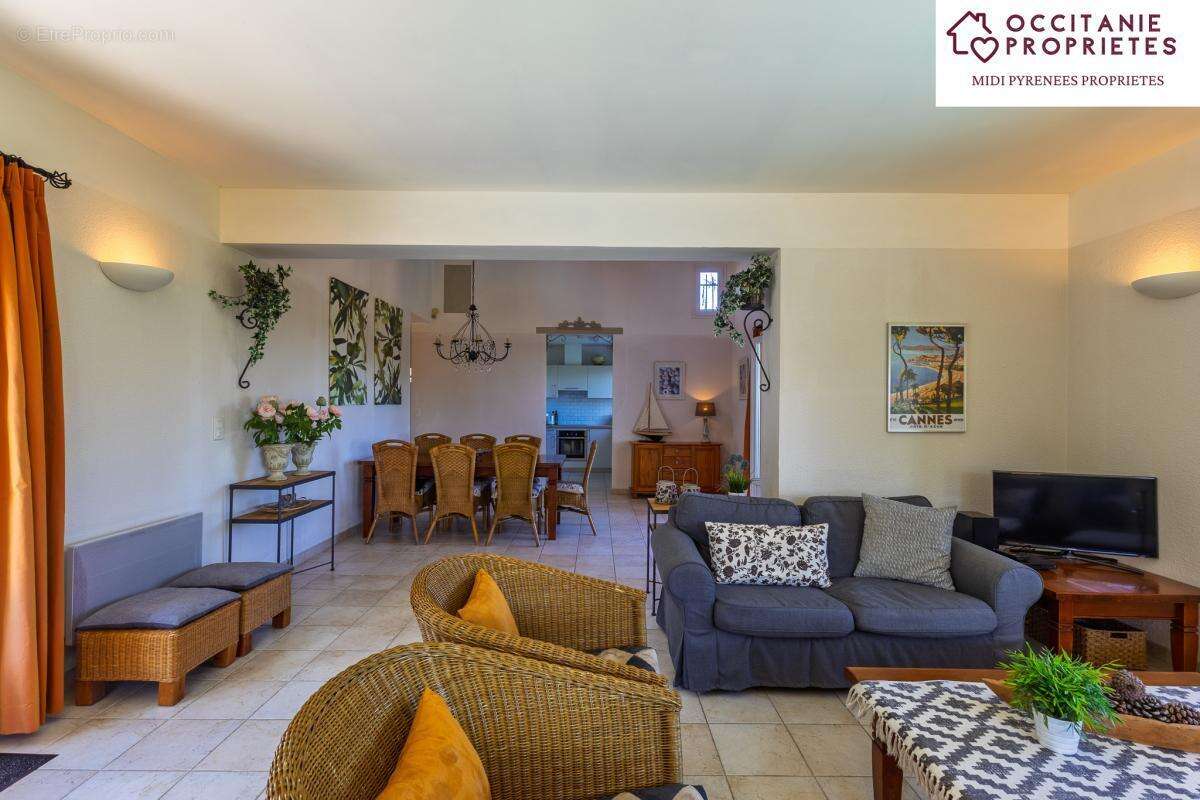 Maison à BIZE-MINERVOIS