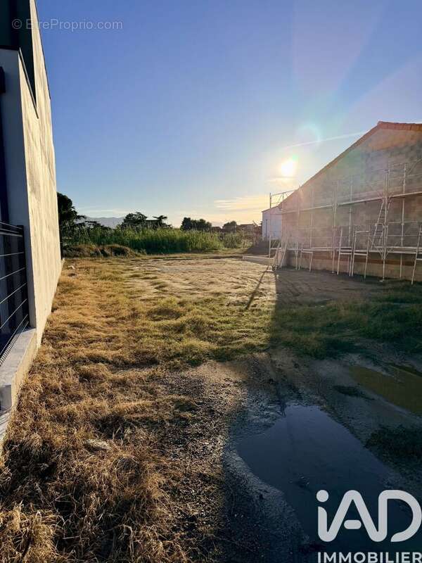 Photo 3 - Terrain à SAINT-CYPRIEN