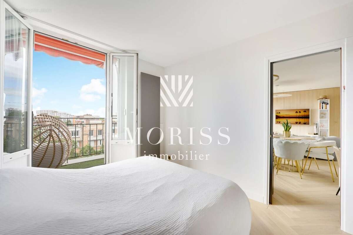 Appartement à PARIS-14E