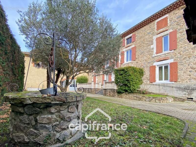Maison à SARRAS