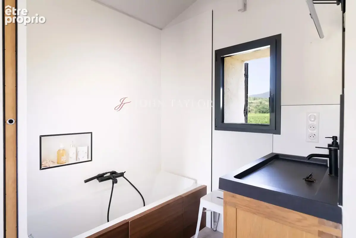 Superbe maison en pierre avec piscine à Vaugines - photo 14
