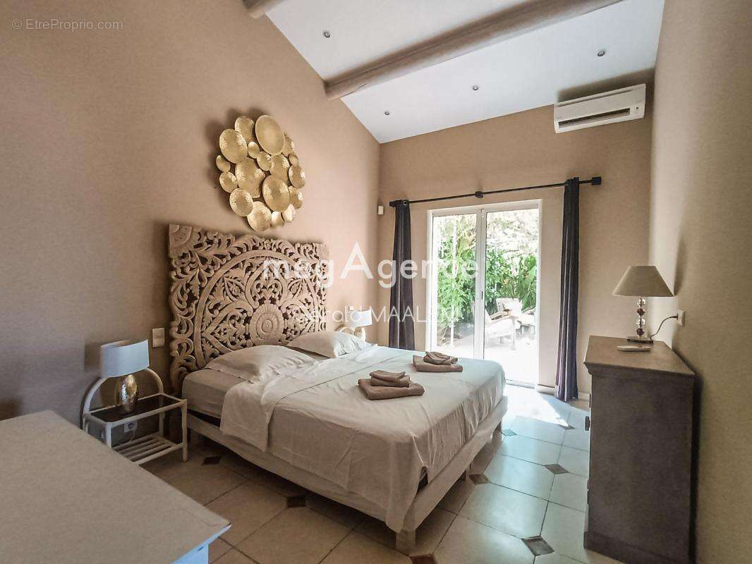 Villa de 170m² avec piscine à Grimaud - photo 12