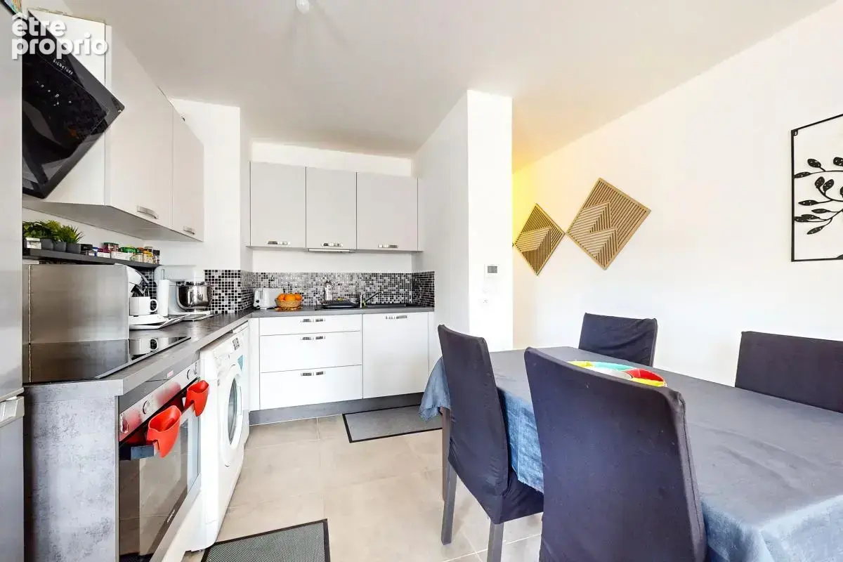 La Ciotat – T2 de 48 m² récent (2023), balcon sud-ouest, parking sous-sol, DPE A - photo 9