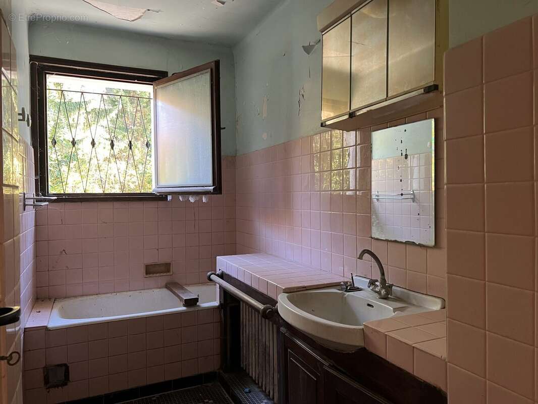 Maison à VILLE-EN-SALLAZ