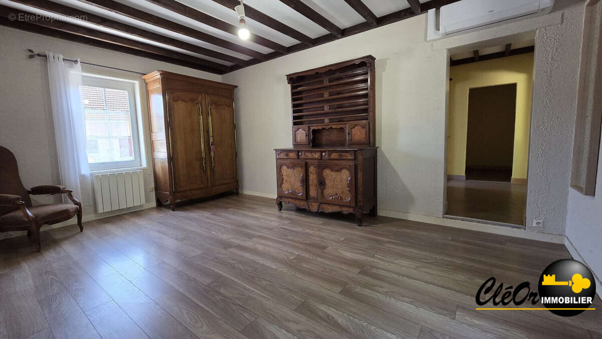 Maison à PIERRE-DE-BRESSE