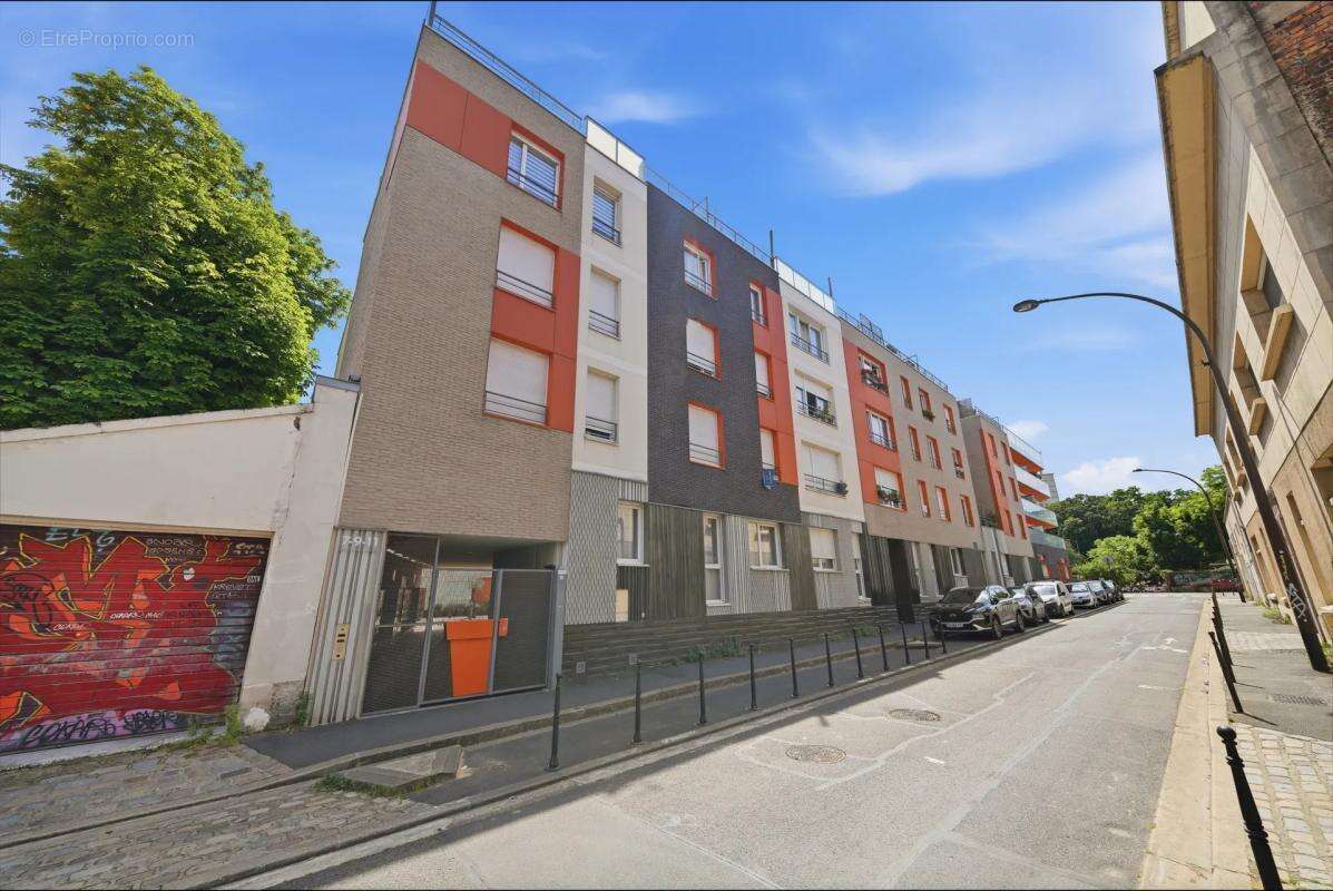Appartement à IVRY-SUR-SEINE