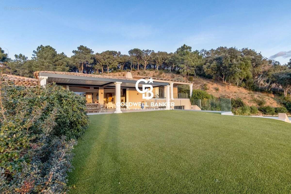 Maison à LA CROIX-VALMER