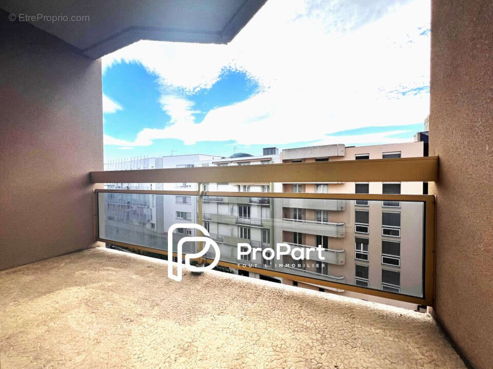 Appartement à CLERMONT-FERRAND