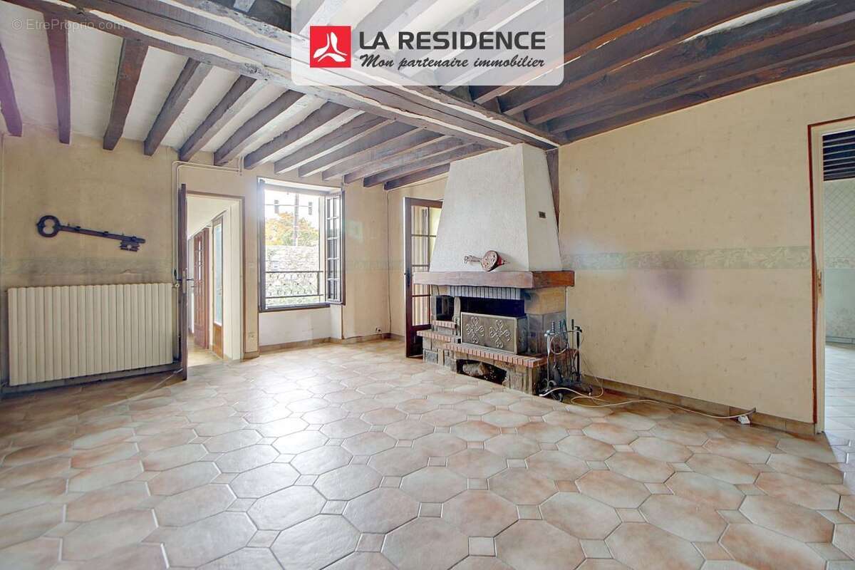 Maison à VERNEUIL-SUR-SEINE