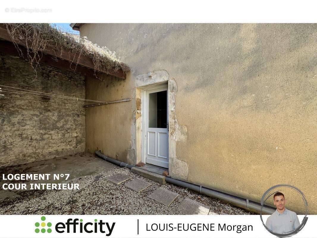 Appartement 682 m² à Poitiers  - photo 15