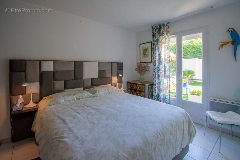 Les mathes - contemporaine 4 chambres et piscine - photo 11