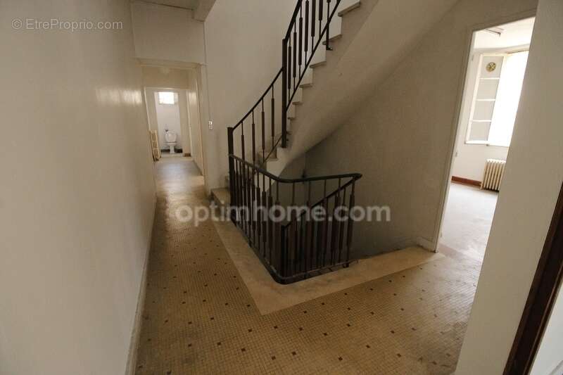 Appartement à BRANNE