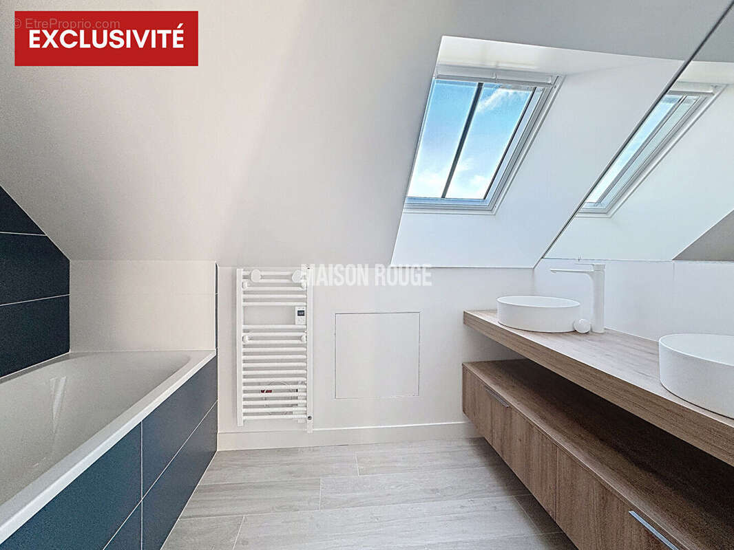 Maison à SAINT-SULIAC