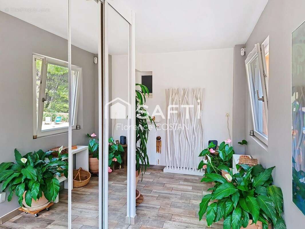 Photo 8 - Maison à VELAUX