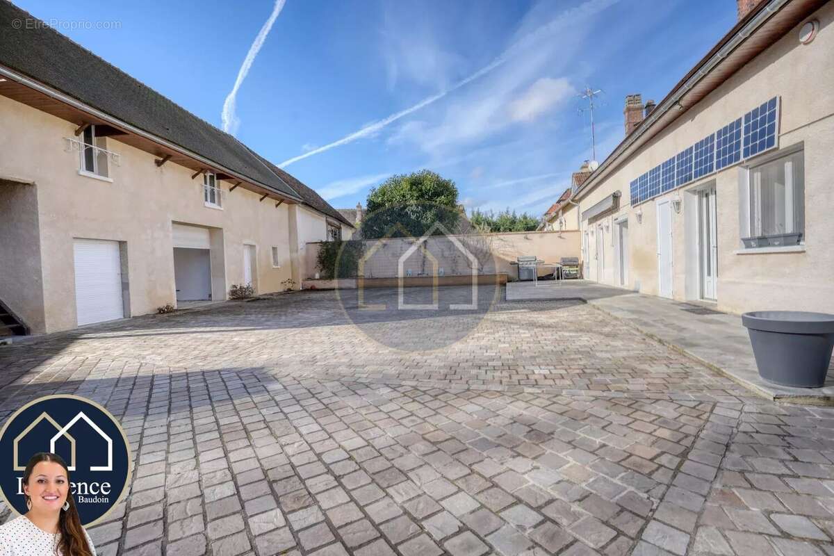 Maison à NOGENT-LE-ROI