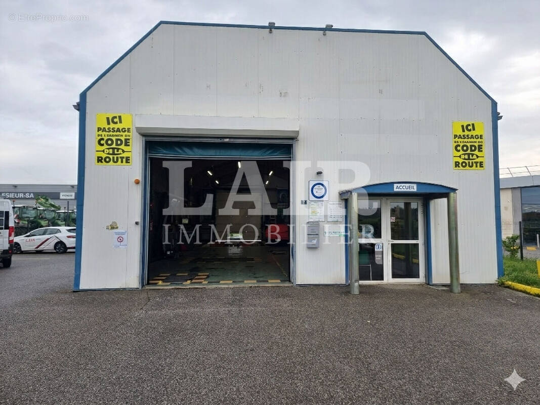 Commerce à L'AIGLE
