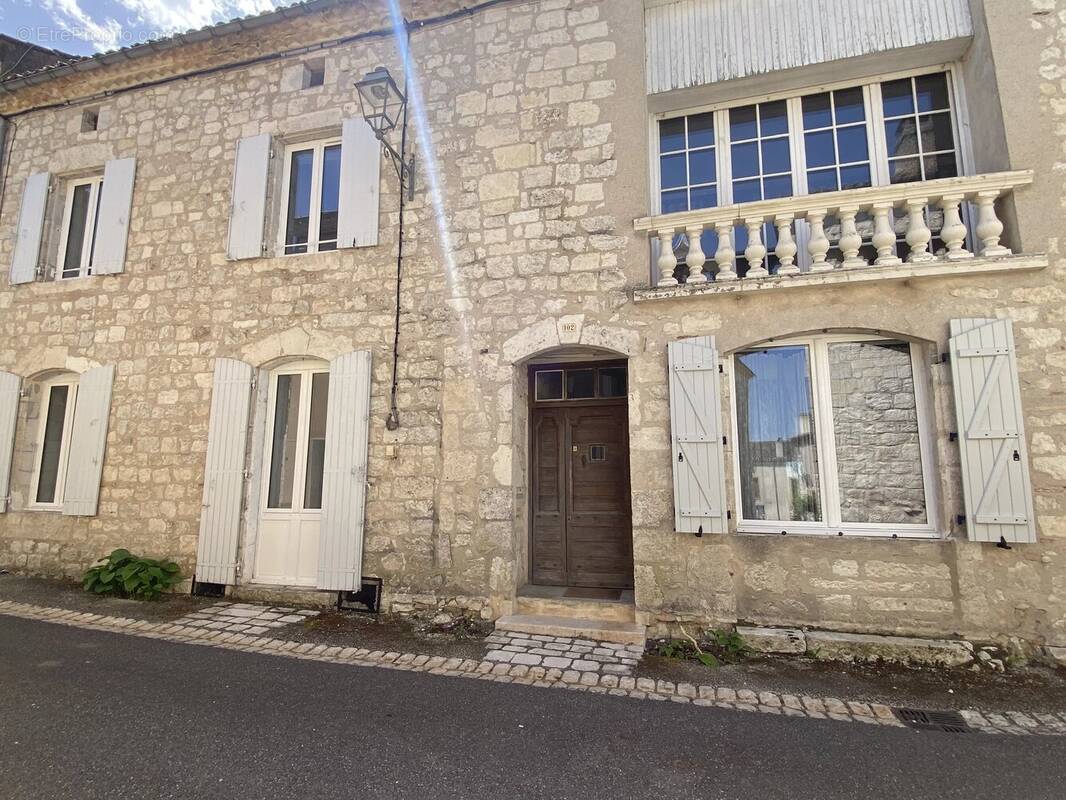 Maison à TOURNON-D'AGENAIS