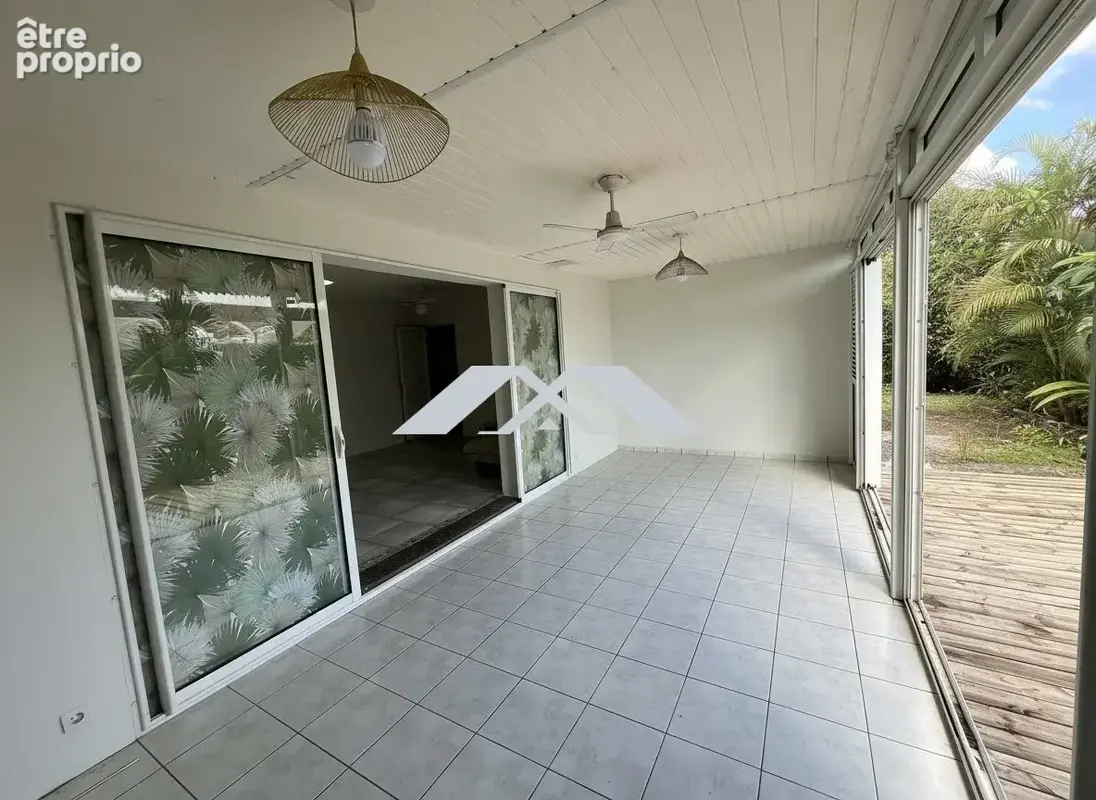 Maison 5 pièces 101 m² à vendre à Saint-Louis (97421) - photo 3