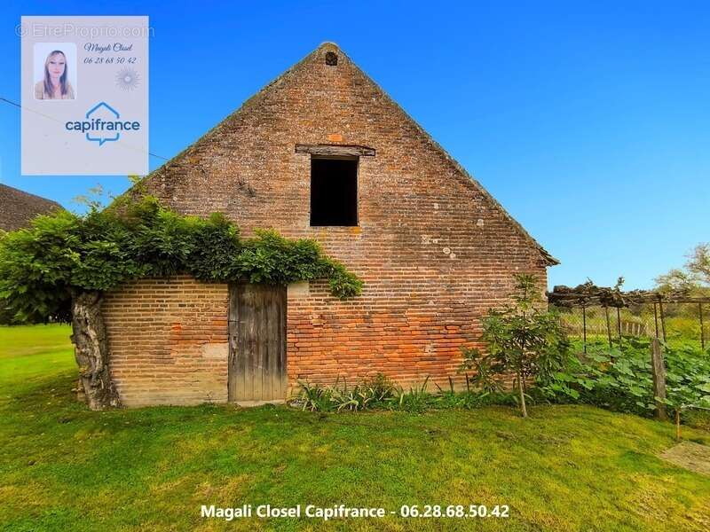 Maison à PIERRE-DE-BRESSE