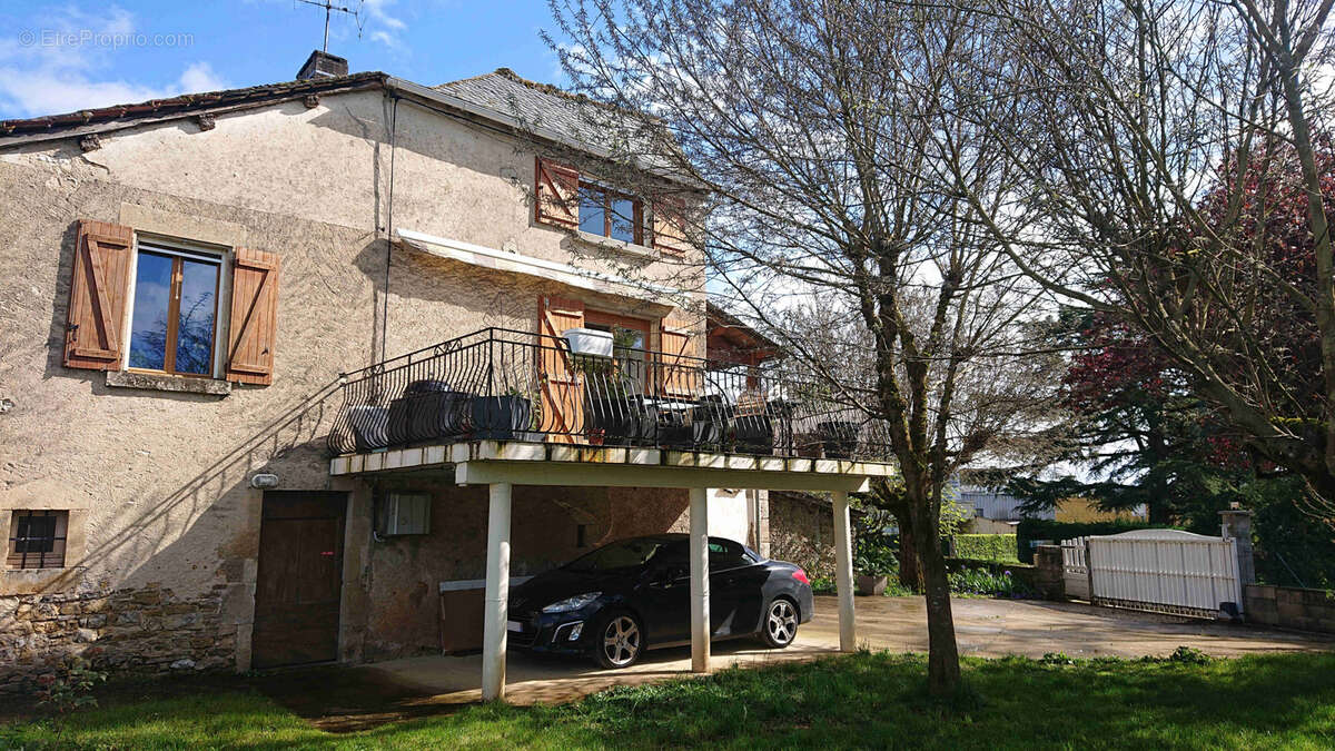 Maison à VILLEFRANCHE-DE-ROUERGUE