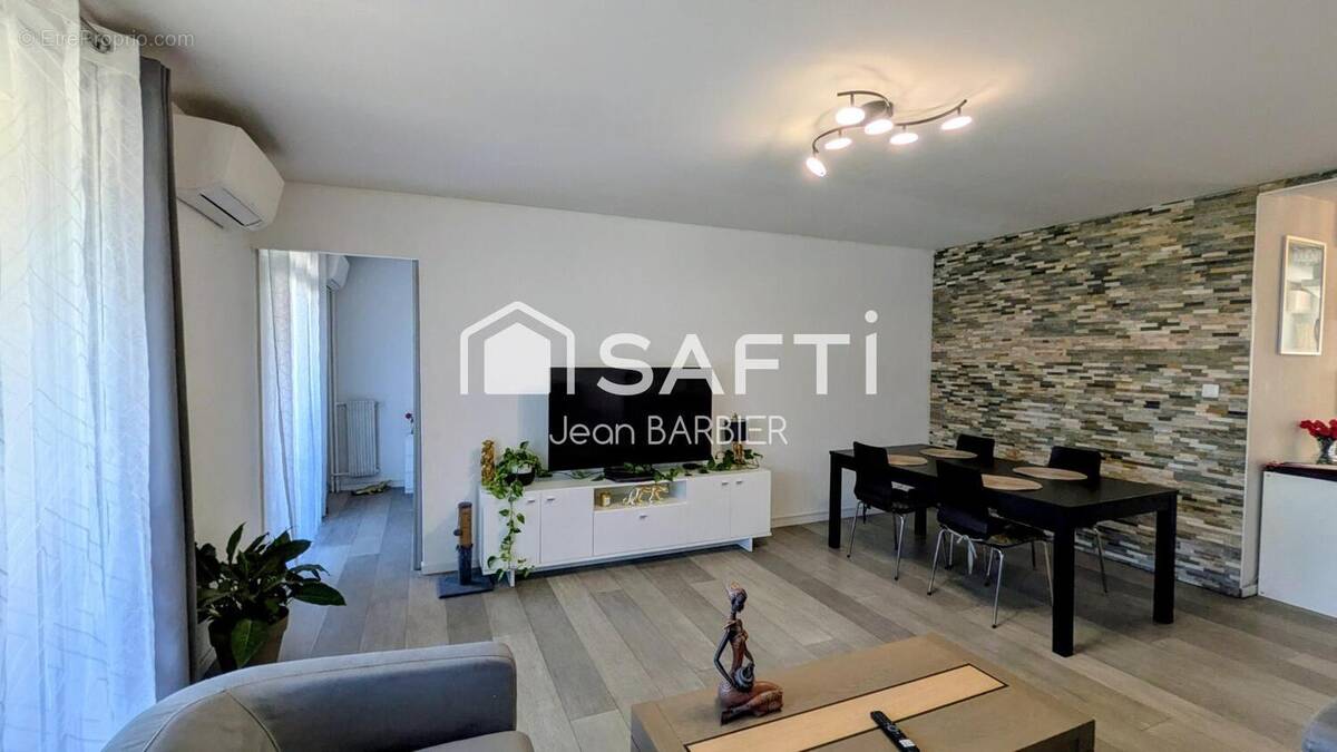 Photo 1 - Appartement à TOULON