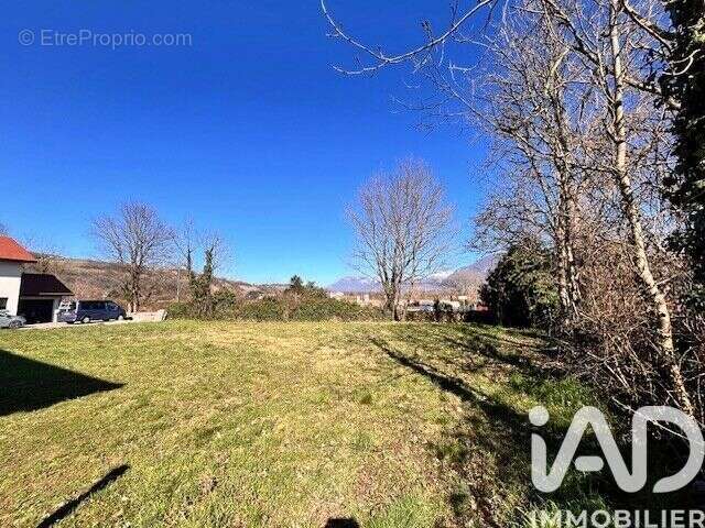 Photo 3 - Terrain à CHAPAREILLAN