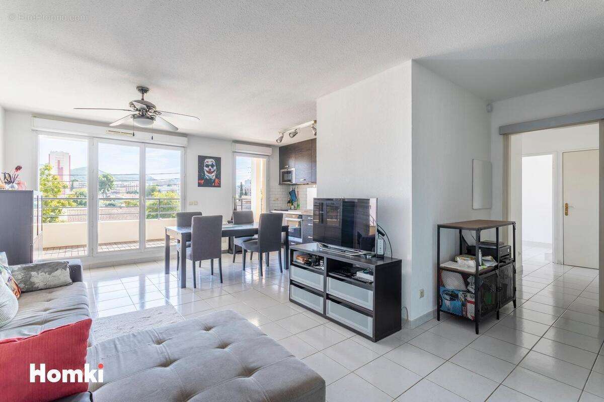 Appartement à MARSEILLE-10E