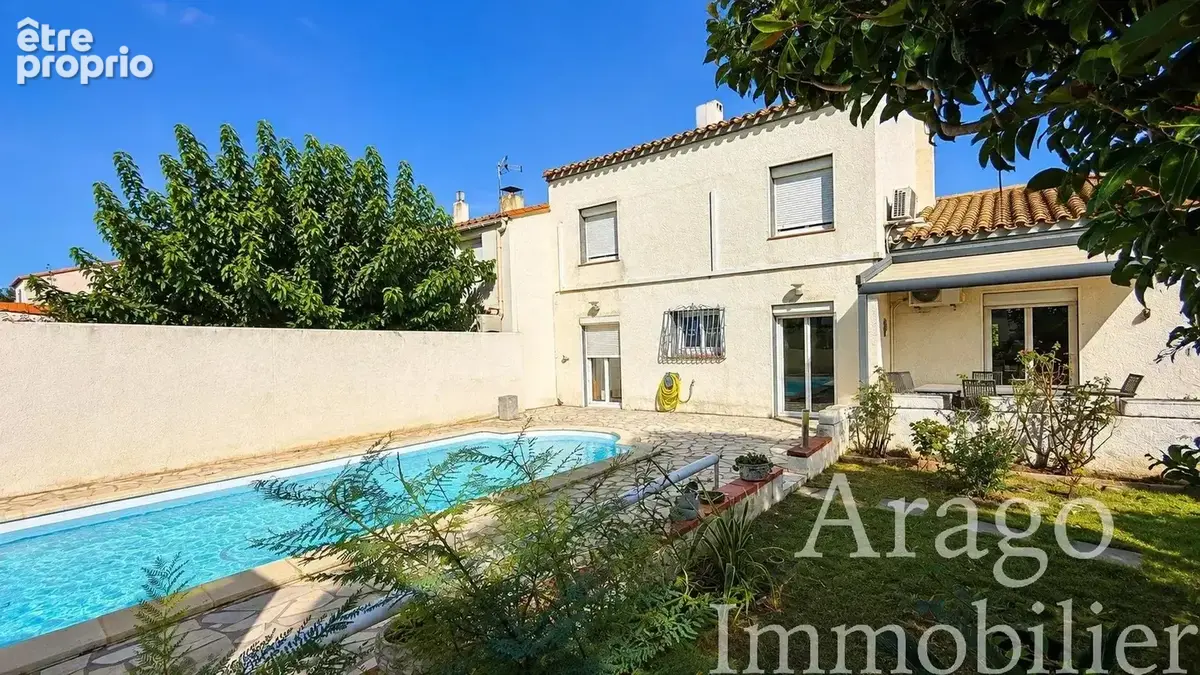Maison à PEYRESTORTES