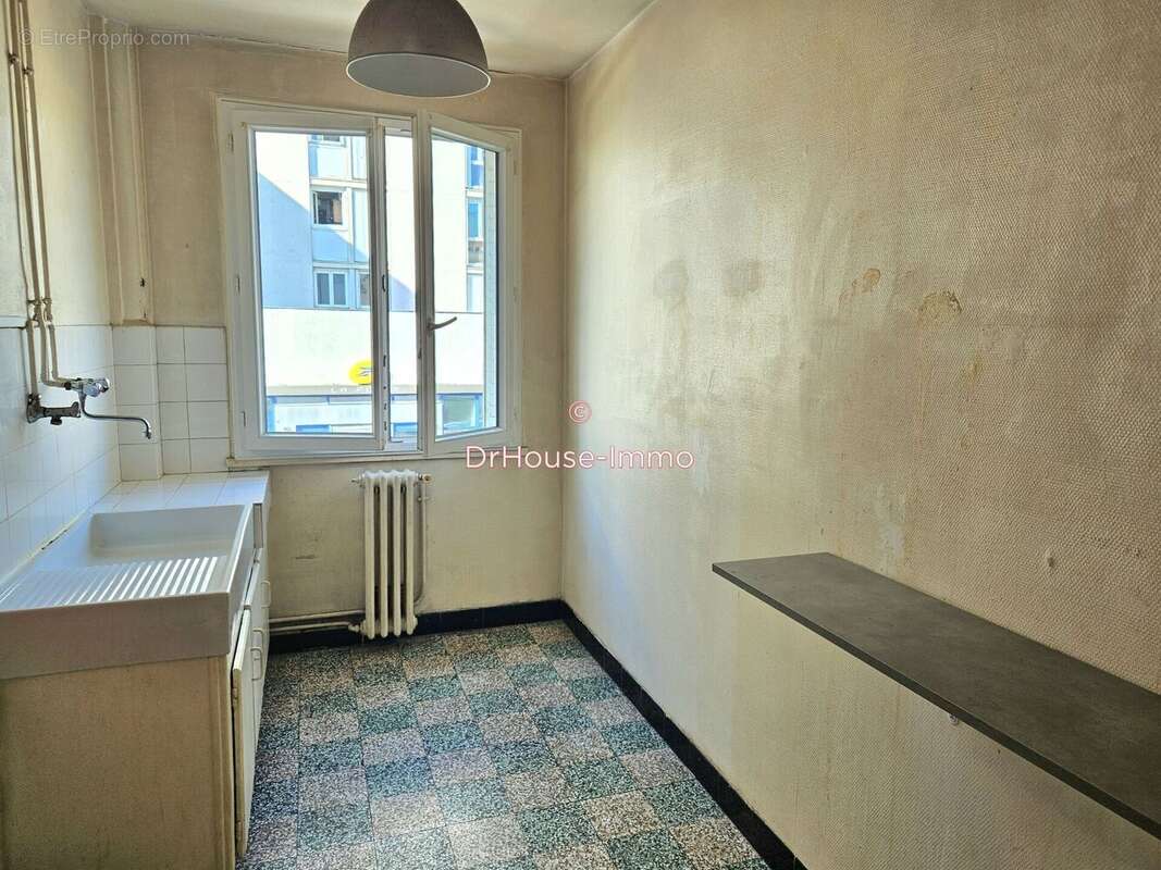 Appartement à COLOMBES