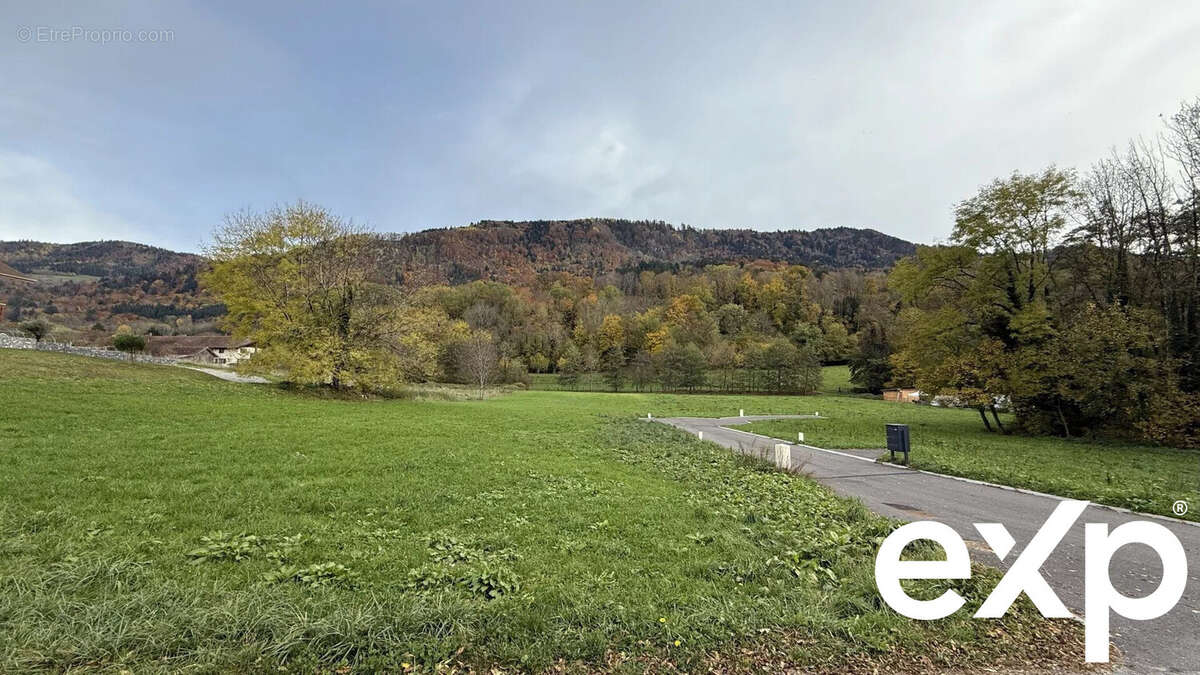 Terrain à CERVENS