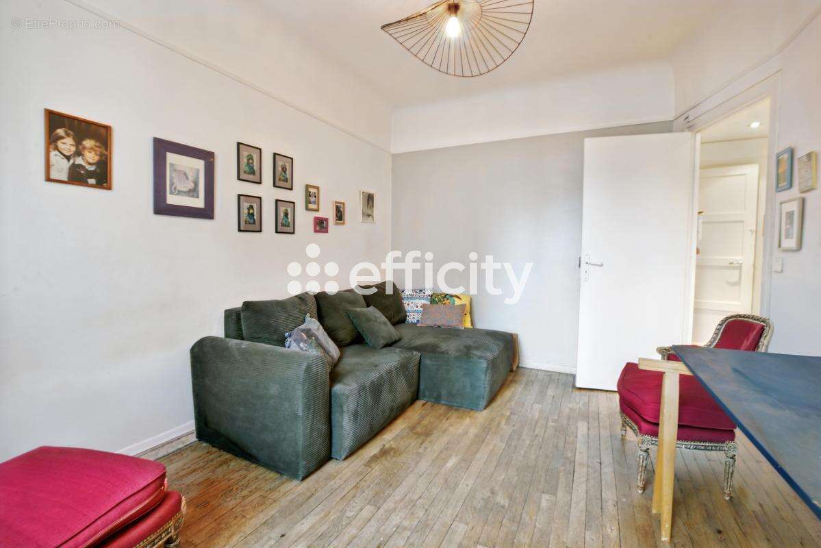 Appartement à CLICHY
