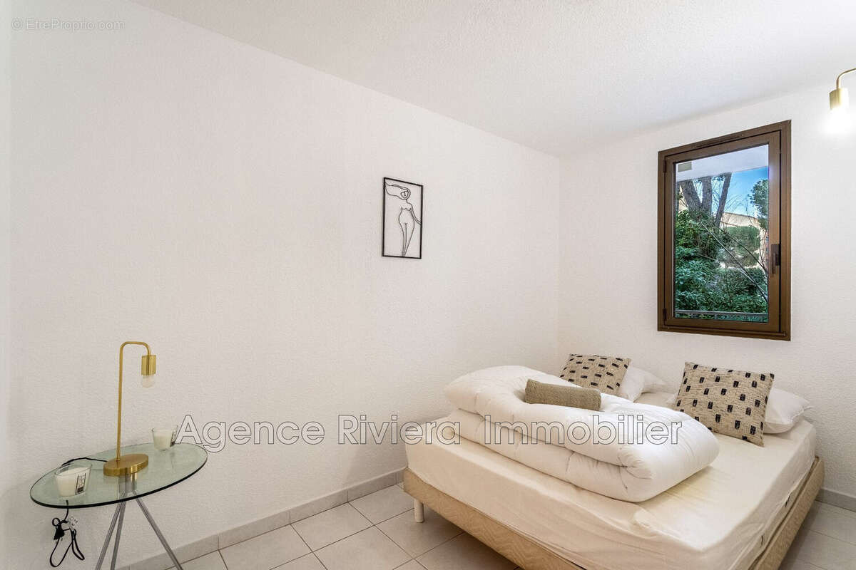 Appartement à SIX-FOURS-LES-PLAGES