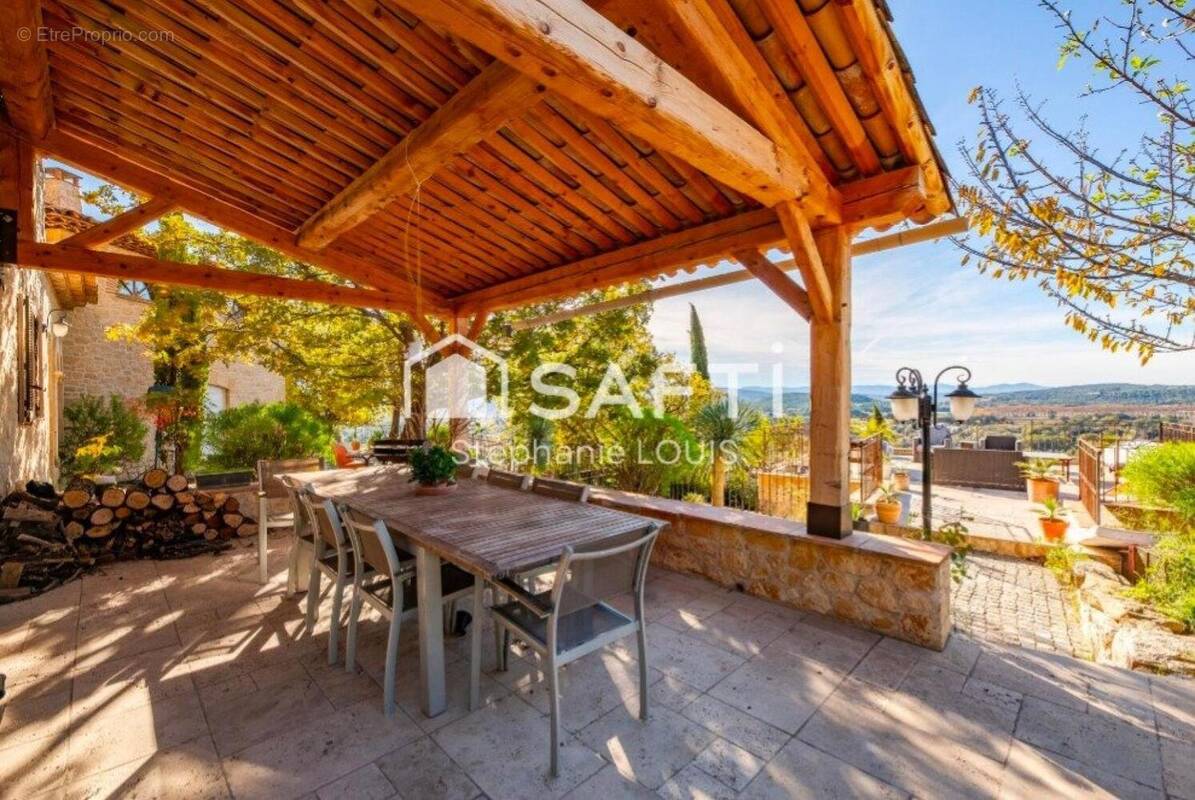 Photo 1 - Maison à LA MOTTE