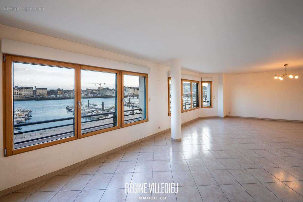 Appartement à CHERBOURG-OCTEVILLE