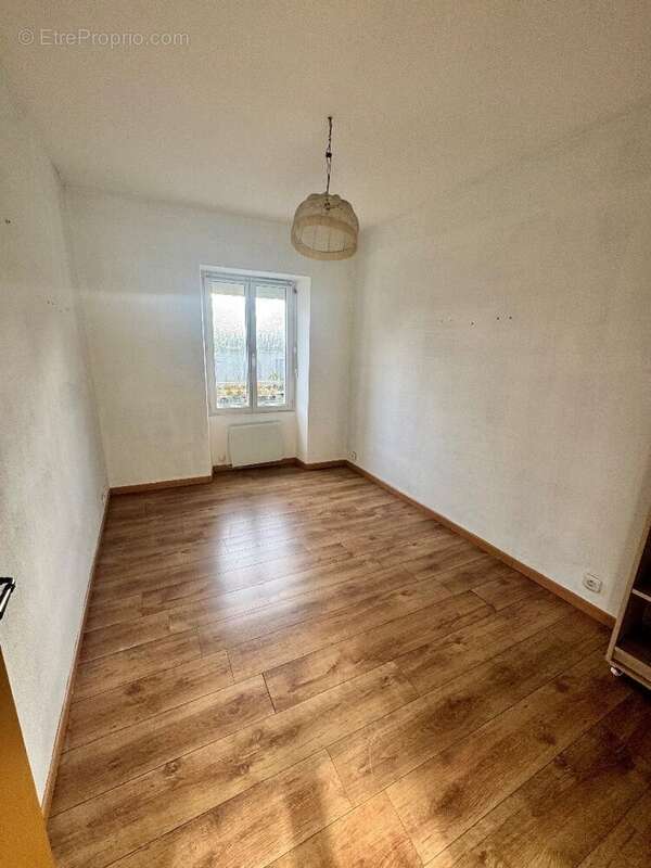 Appartement à COLLEVILLE-MONTGOMERY