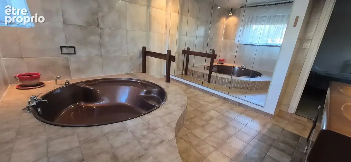 Maison d'architecte 9 pièces à Neuilly Saint Front - photo 6
