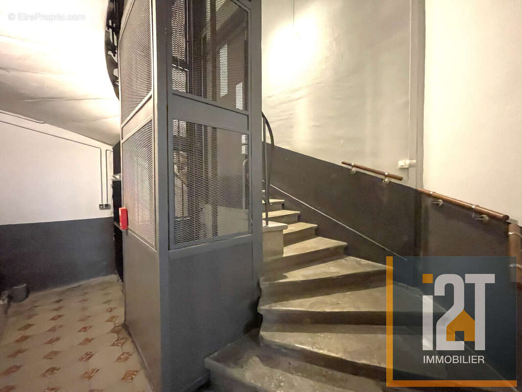 Appartement à NIMES