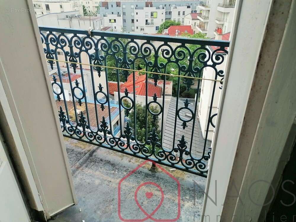 Appartement à PARIS-20E