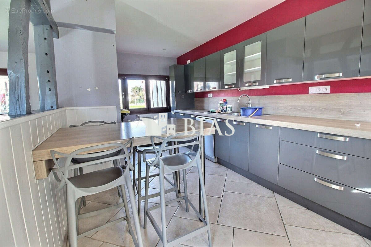 Maison à ROCQUEMONT