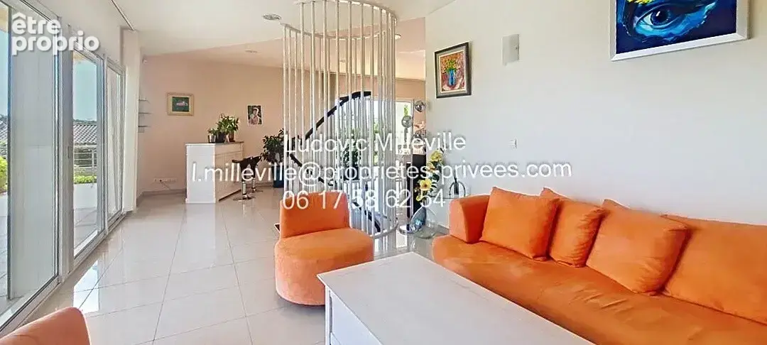 Jolie villa de 156m² avec grand  garage/piscine sur jardin paysager de 1161m² - photo 15