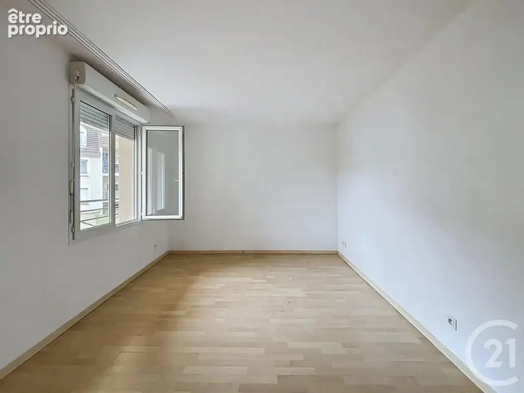 Appartement 3 pièces 75 m² à vendre à Lieusaint (77127) - photo 9