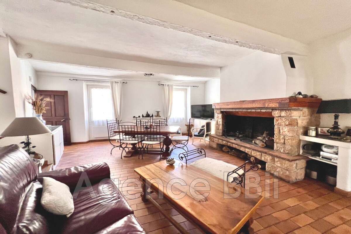 Maison à LA TRINITE